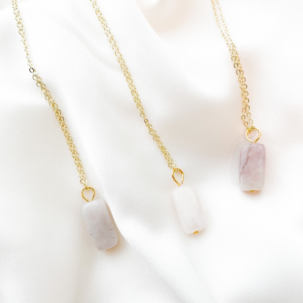 Rose Quartz Pendant Necklace